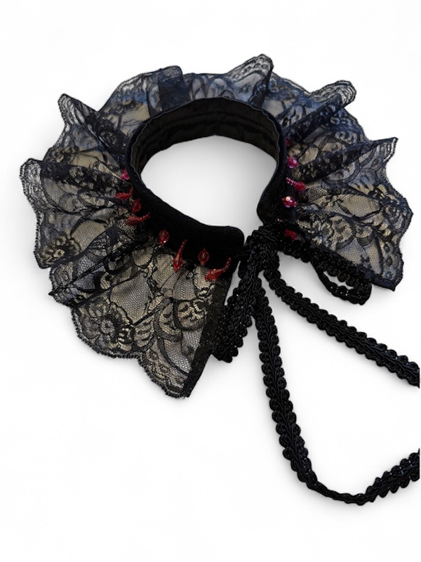 Wicked Vampiress Collar